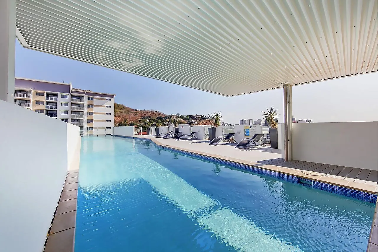 Central Holborn Apartments Townsville 4*,  Australia