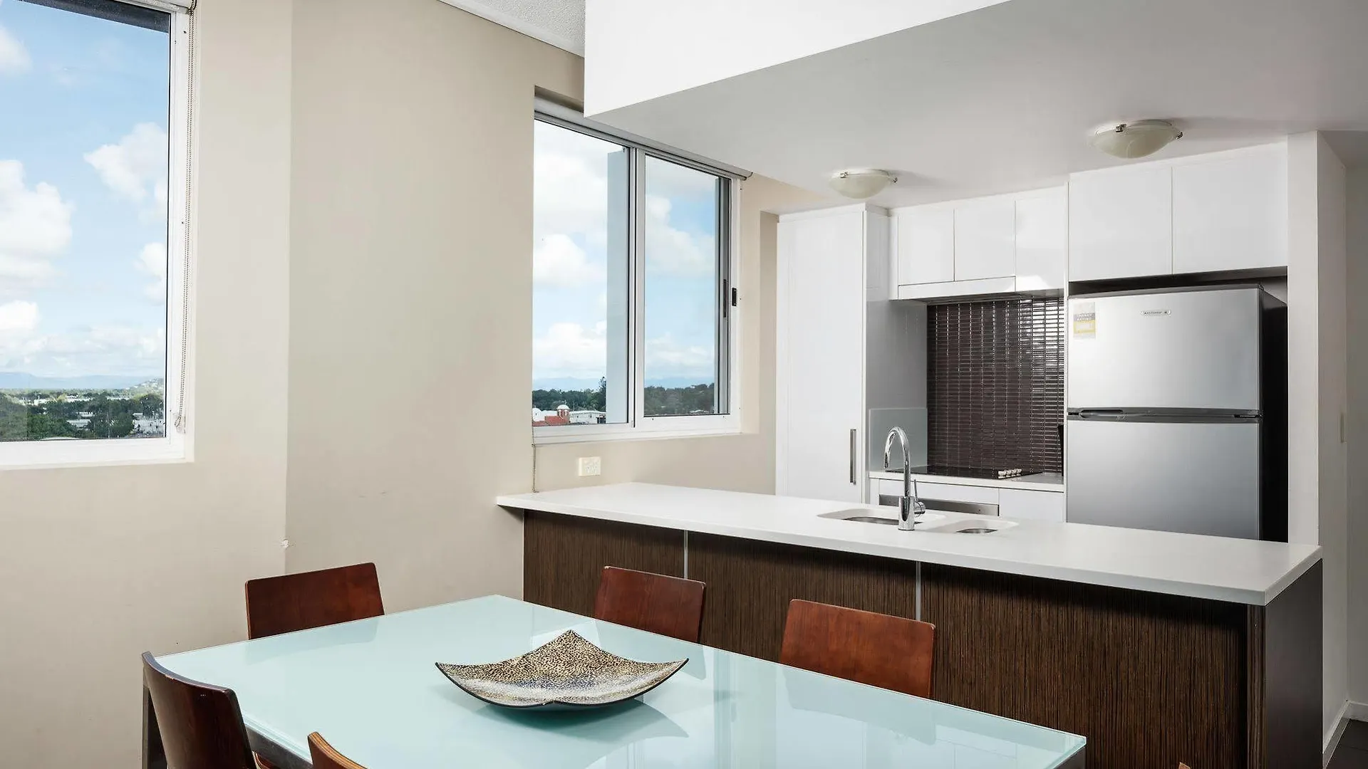 Central Holborn Apartments Townsville Aparthotel