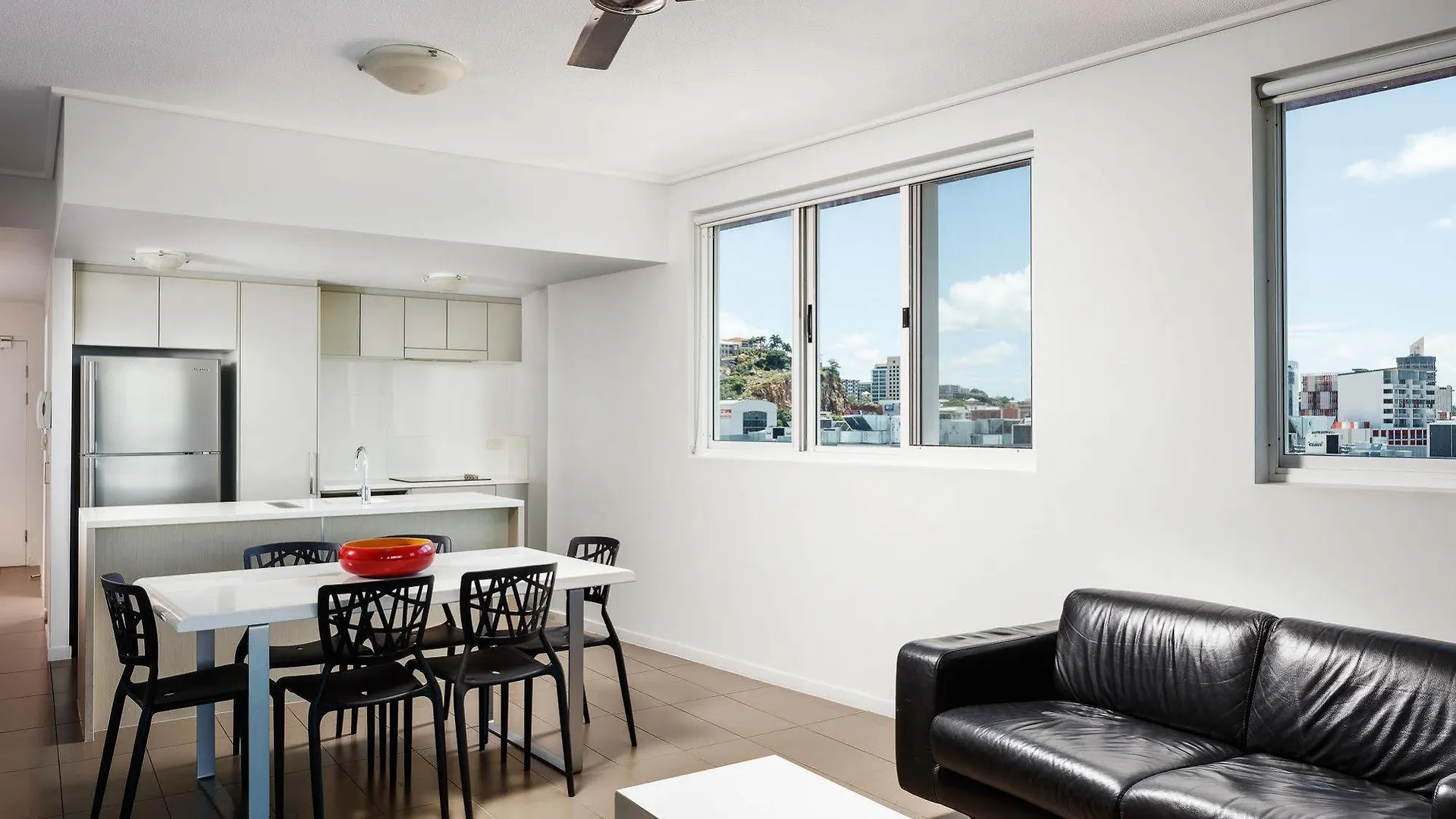Central Holborn Apartments Τάουνσβιλ Ξενοδοχείο με διαμερίσματα
